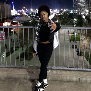 Meet your Posher, Kameryn